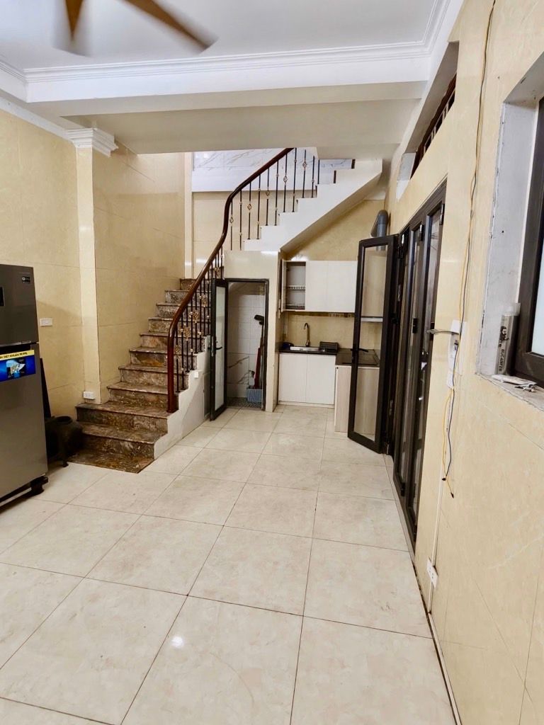 Bán nhà Khương Trung - diện tích 23,2m2 4 tầng - Nhà dân xây hơn chục năm đã dc chủ sửa sang như mới - giá 4,5 tỷ