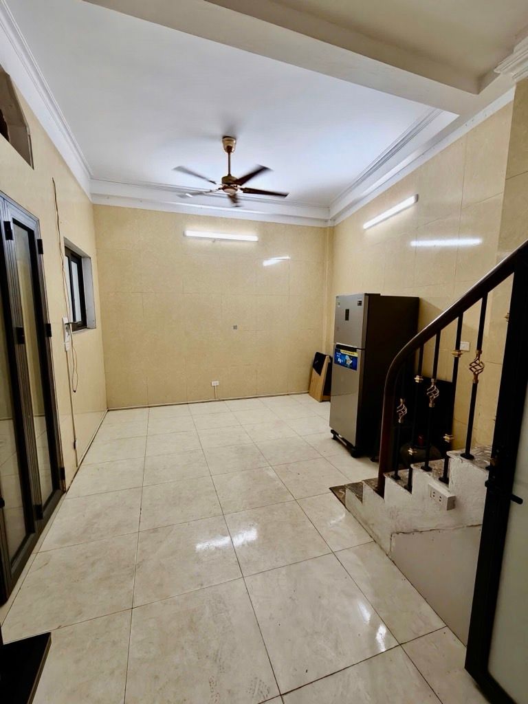 Bán nhà Khương Trung - diện tích 23,2m2 4 tầng - Nhà dân xây hơn chục năm đã dc chủ sửa sang như mới - giá 4,5 tỷ