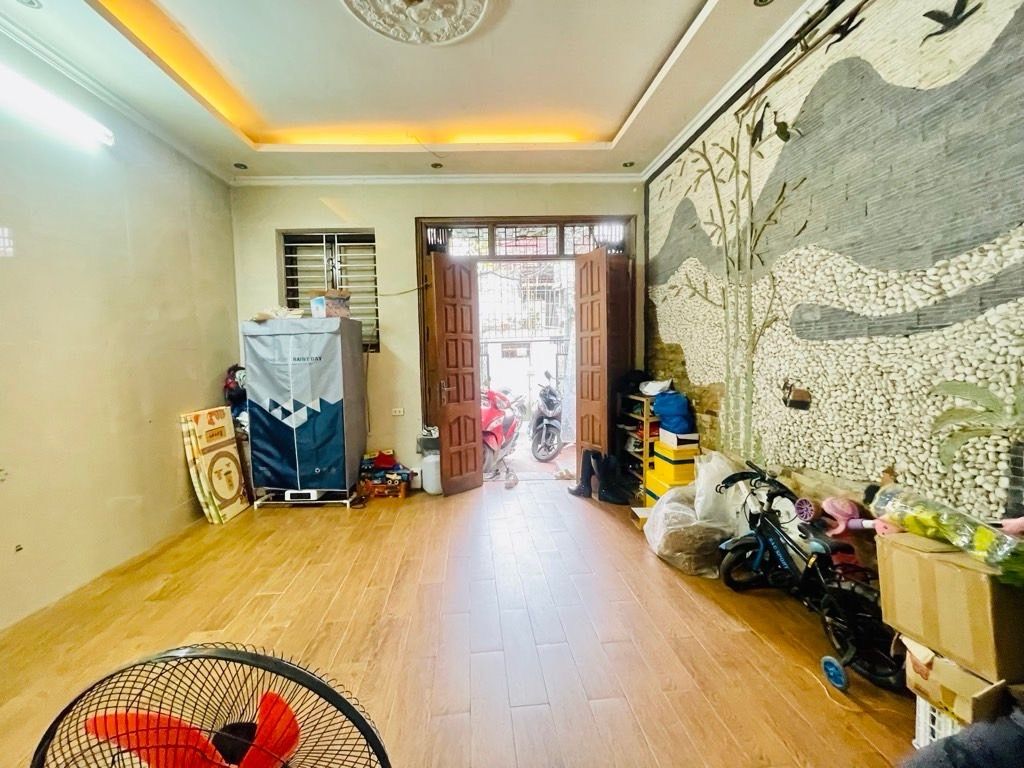 Bán nhà Định Công - diện tích 41m2 4 tầng - Lô góc - giá 8,0 tỷ