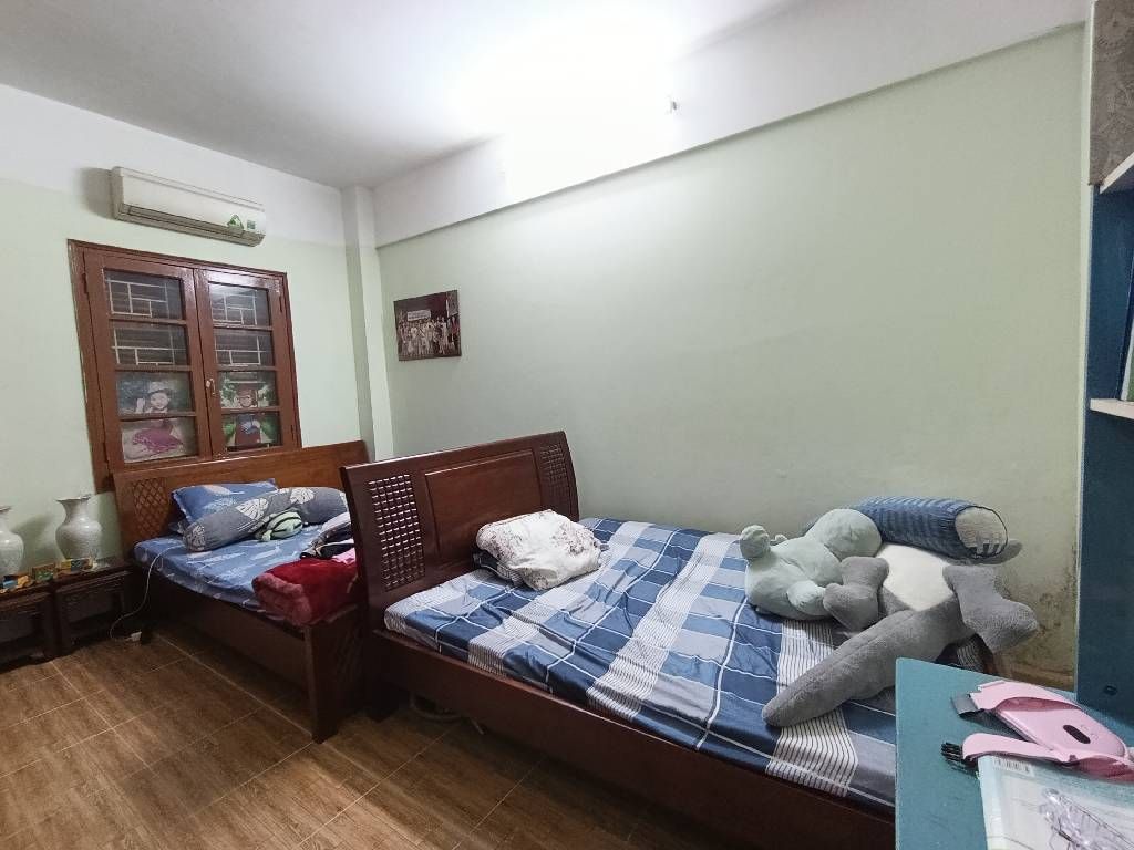 Bán nhà Đền Lừ - diện tích 64m2 6 tầng - Thang máy - giá 4,8 tỷ