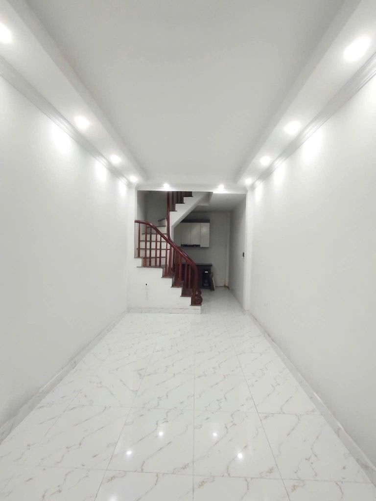 Bán nhà Nhân Hoà - diện tích 31m2 5 tầng - Nhà đẹp hiếm có - giá 8,8 tỷ