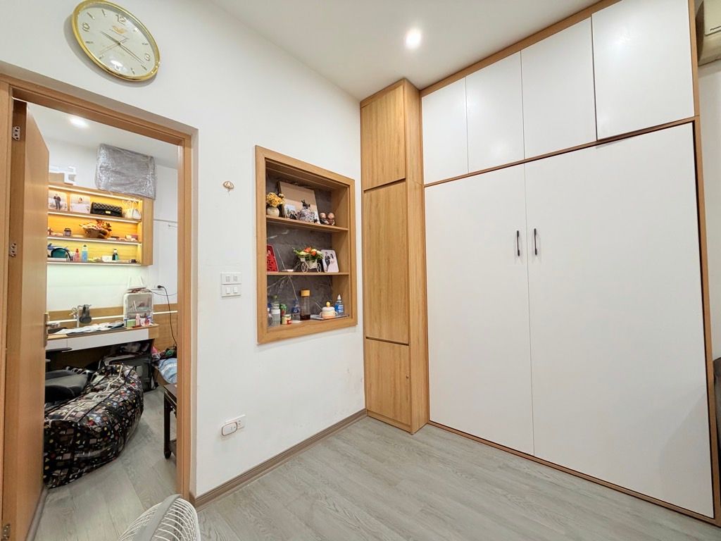 Bán nhà Nguyễn Khoái - diện tích 22m2 1 tầng - Cực hiếm - giá 3,25 tỷ