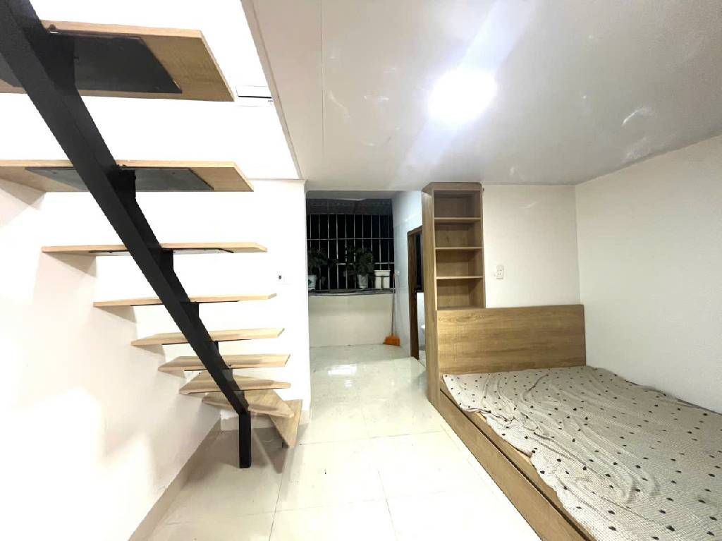 Bán nhà Trần Hưng Đạo - diện tích 55m2 2 tầng - Nhà đẹp hiếm có - giá 3,3 tỷ