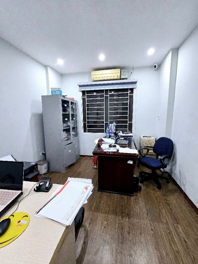 Bán nhà Bằng Liệt - diện tích 39.2m2 6 tầng - Ô TÔ 10M - giá 10,9 tỷ