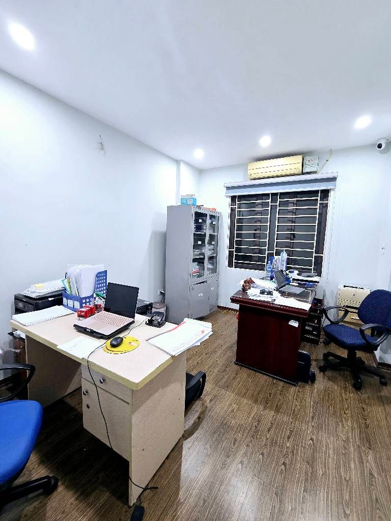 Bán nhà Bằng Liệt - diện tích 39.2m2 6 tầng - Ô TÔ 10M - giá 10,9 tỷ