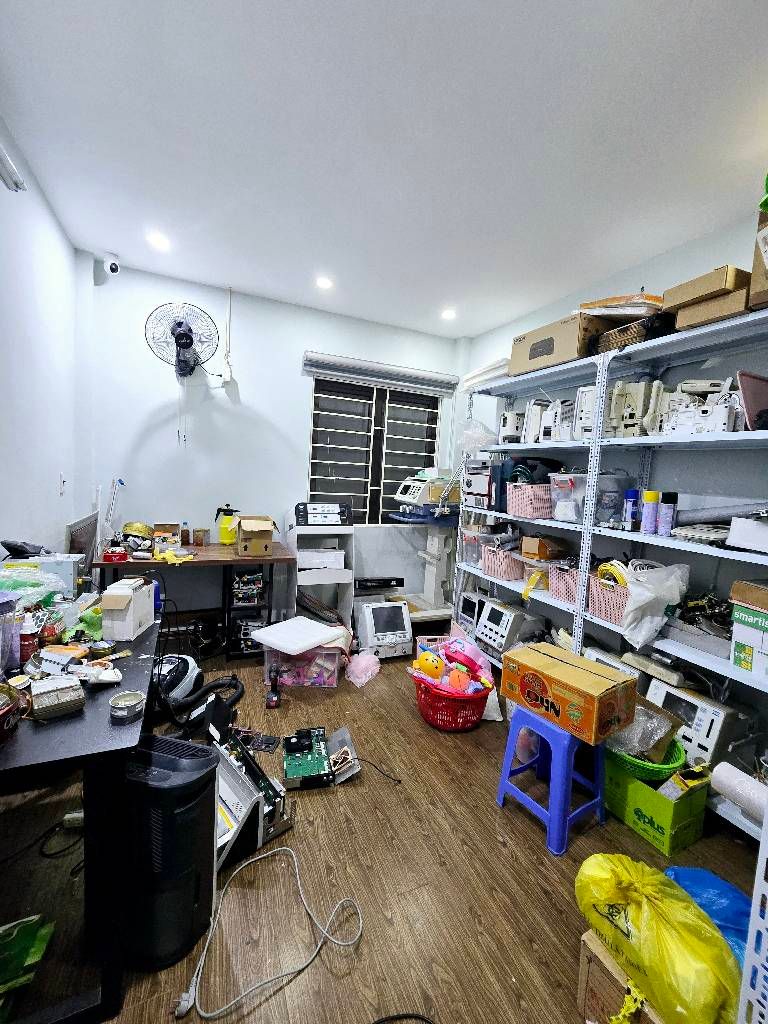 Bán nhà Bằng Liệt - diện tích 39.2m2 6 tầng - Ô TÔ 10M - giá 10,9 tỷ