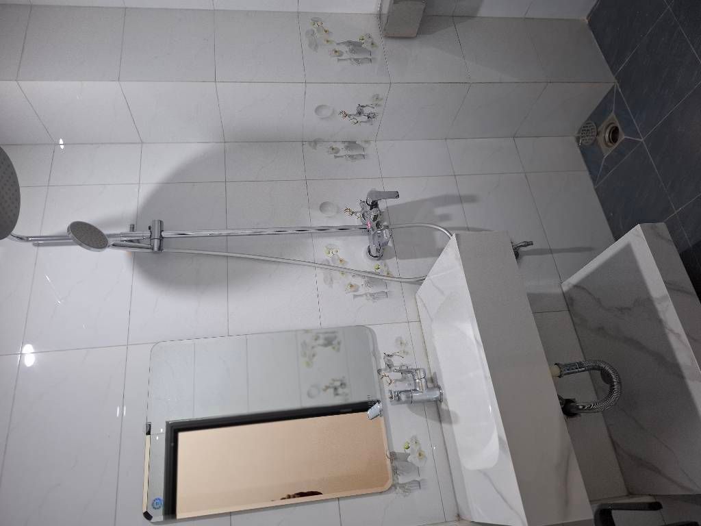 Bán nhà Nguyễn Văn Viên - diện tích 34m2 6 tầng - Thang máy - giá 15 tỷ