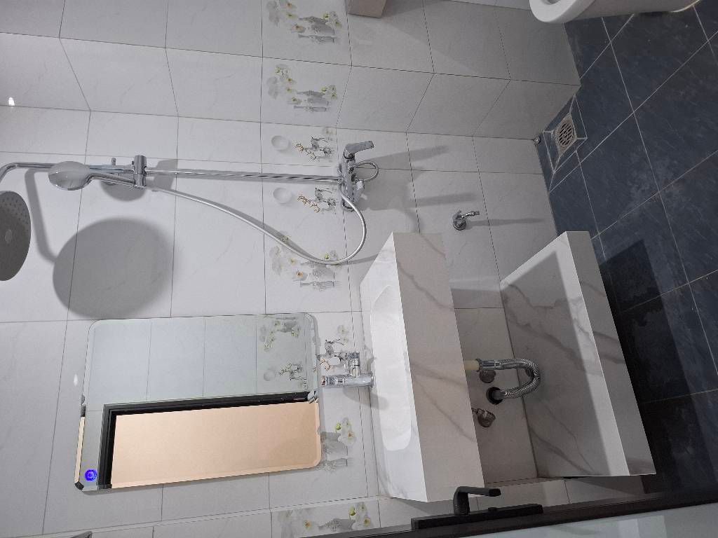 Bán nhà Nguyễn Văn Viên - diện tích 34m2 6 tầng - Thang máy - giá 15 tỷ