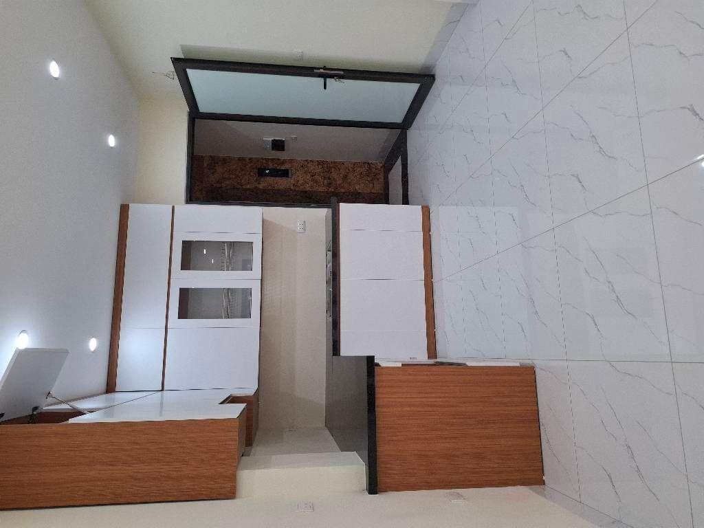 Bán nhà Nguyễn Văn Viên - diện tích 34m2 6 tầng - Thang máy - giá 15 tỷ