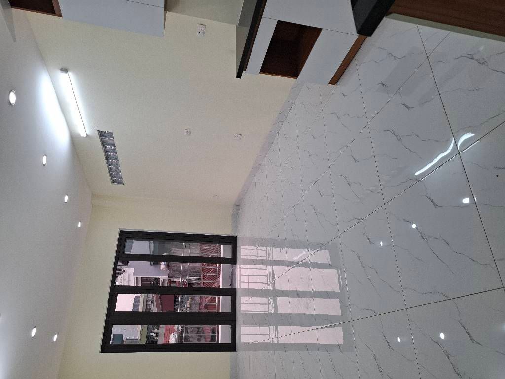 Bán nhà Nguyễn Văn Viên - diện tích 34m2 6 tầng - Thang máy - giá 15 tỷ