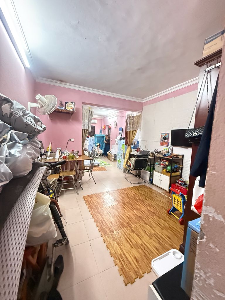 Bán nhà Thịnh Hào 1 - diện tích 40m2 1 tầng - Ô TÔ ĐỖ CẦU THANG - giá 2,9 tỷ