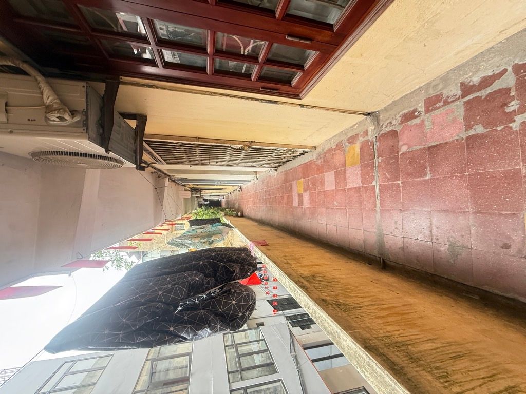 Bán nhà Thịnh Hào 1 - diện tích 40m2 1 tầng - Ô TÔ ĐỖ CẦU THANG - giá 2,9 tỷ