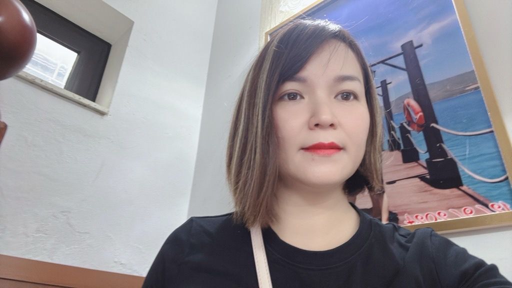 Bán nhà Mai Hương - diện tích 49,3m2 3 tầng - Nhà ngõ tiện ích gần trường Bách Khoa - giá 9,5 tỷ