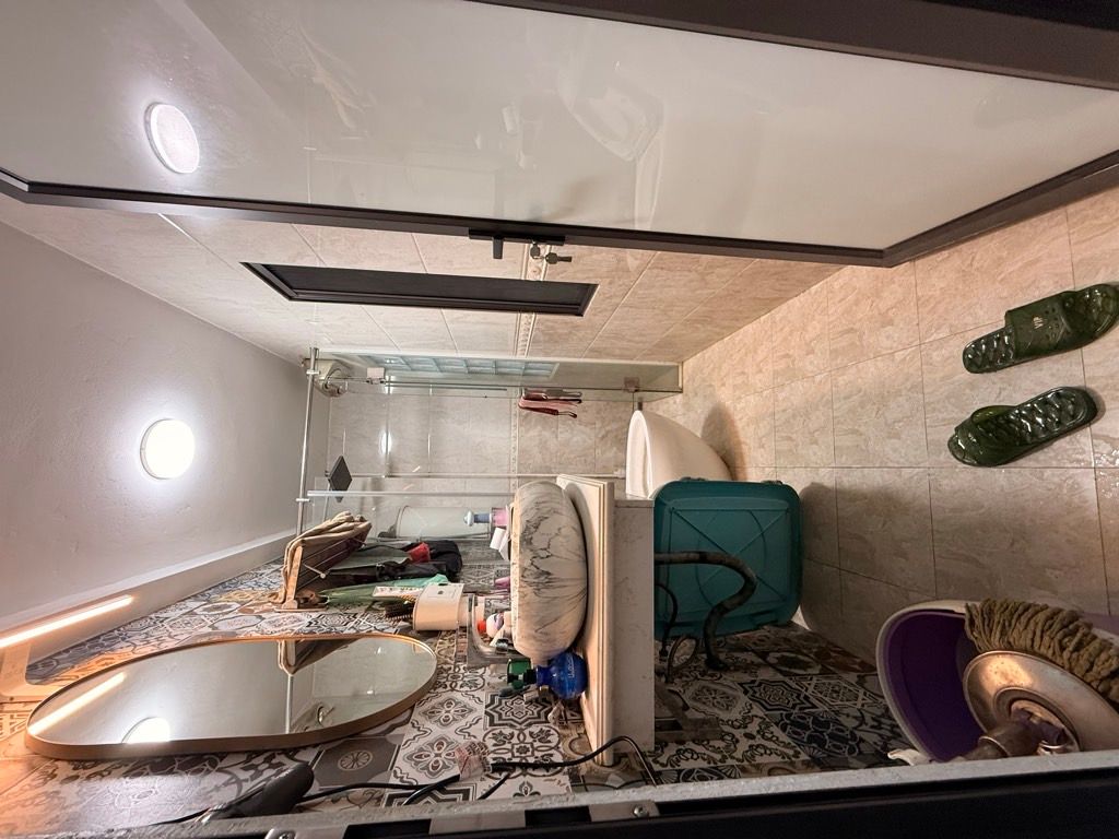 Bán nhà Mai Hương - diện tích 49,3m2 3 tầng - Nhà ngõ tiện ích gần trường Bách Khoa - giá 9,5 tỷ