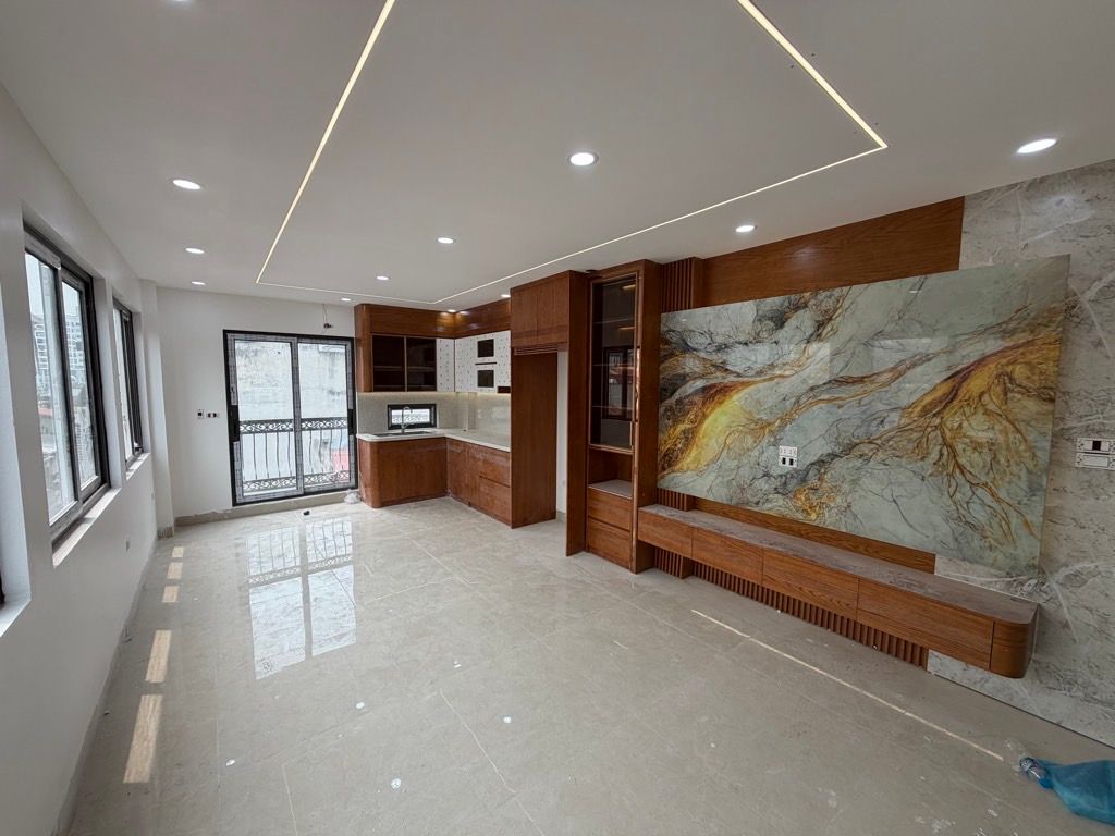 Bán nhà Nguyễn Văn Trỗi - diện tích 36m2 7 tầng - Lô góc, mặt ngõ thông - giá 16,8 tỷ