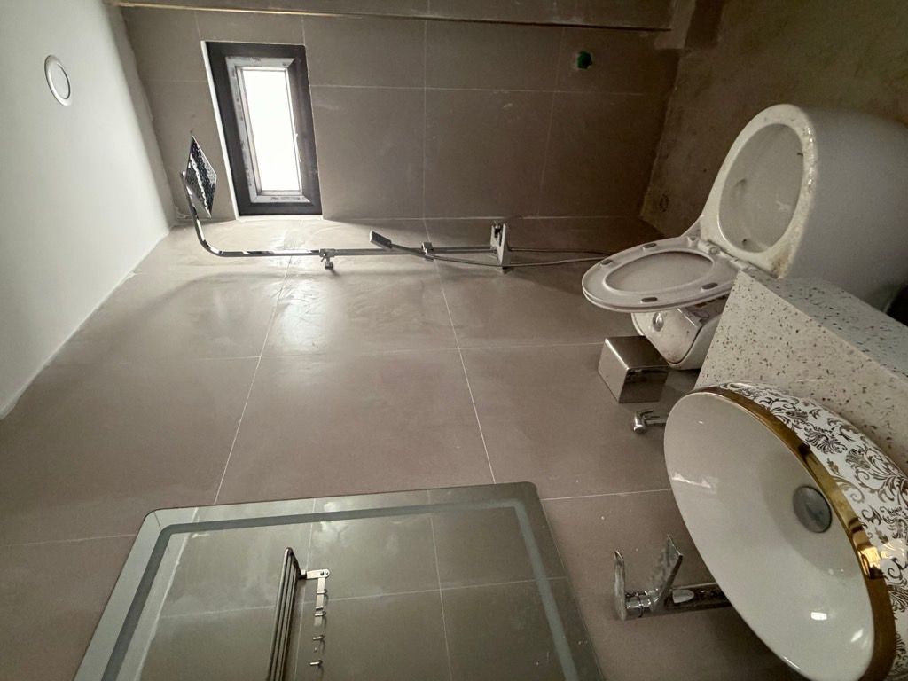 Bán nhà Nguyễn Văn Trỗi - diện tích 36m2 7 tầng - Lô góc, mặt ngõ thông - giá 16,8 tỷ