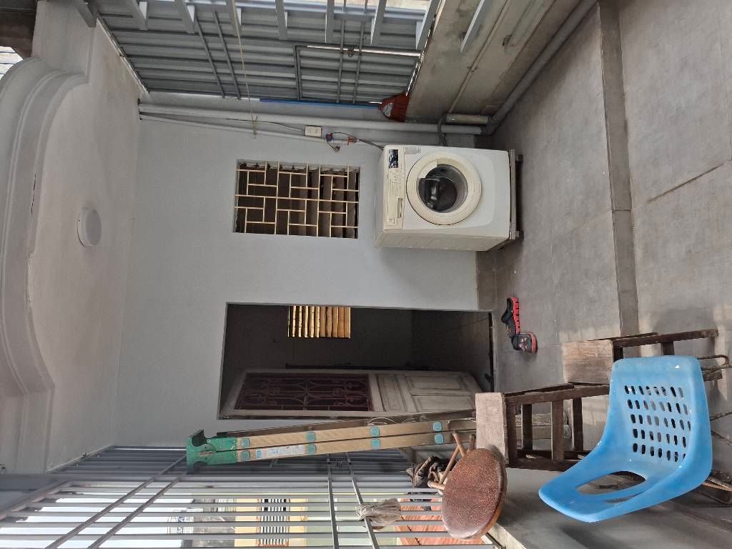 Bán nhà Ngõ Chợ Khâm Thiên - diện tích 21,3m2 4 tầng - Nhà thoáng, mặt ngõ thông - giá 5 tỷ