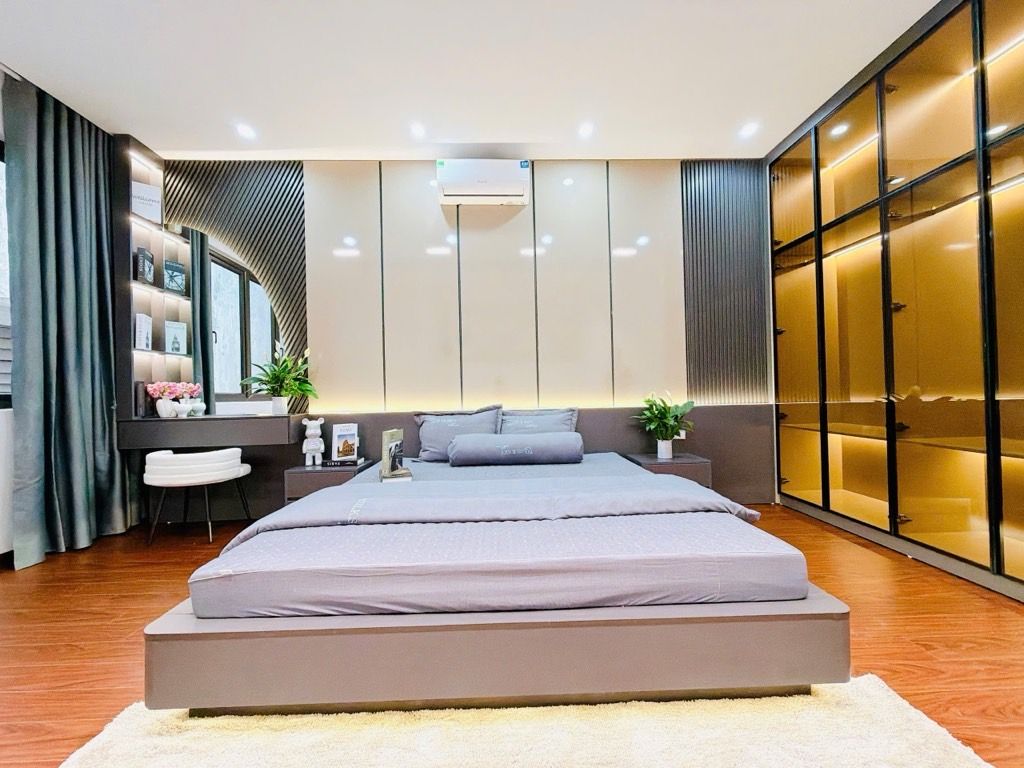 Bán nhà Khương Trung - diện tích 41m2 3 tầng - Thang máy - giá 10 tỷ