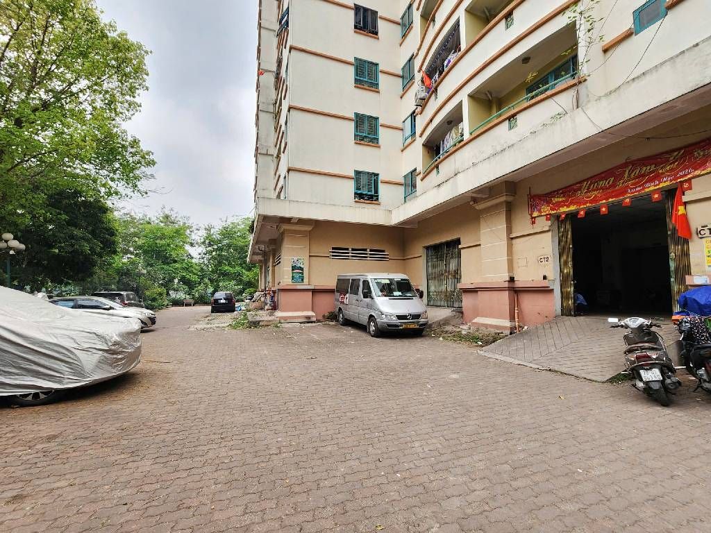 Bán nhà Vĩnh Hoàng - diện tích 61m2 15 tầng - Căn hộ góc view hồ - giá 4,75 tỷ