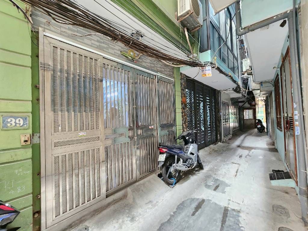 Bán nhà Tân Mai - diện tích 36,6m2 4 tầng - gần ô tô - giá 4,6 tỷ