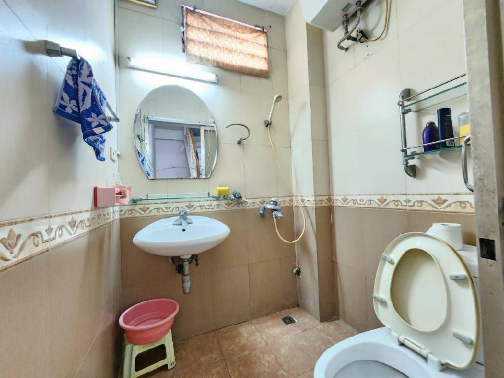 Bán nhà Lê Gia Đỉnh - diện tích 27m2 4 tầng - Mặt phố kinh doanh đỉnh - giá 8 tỷ