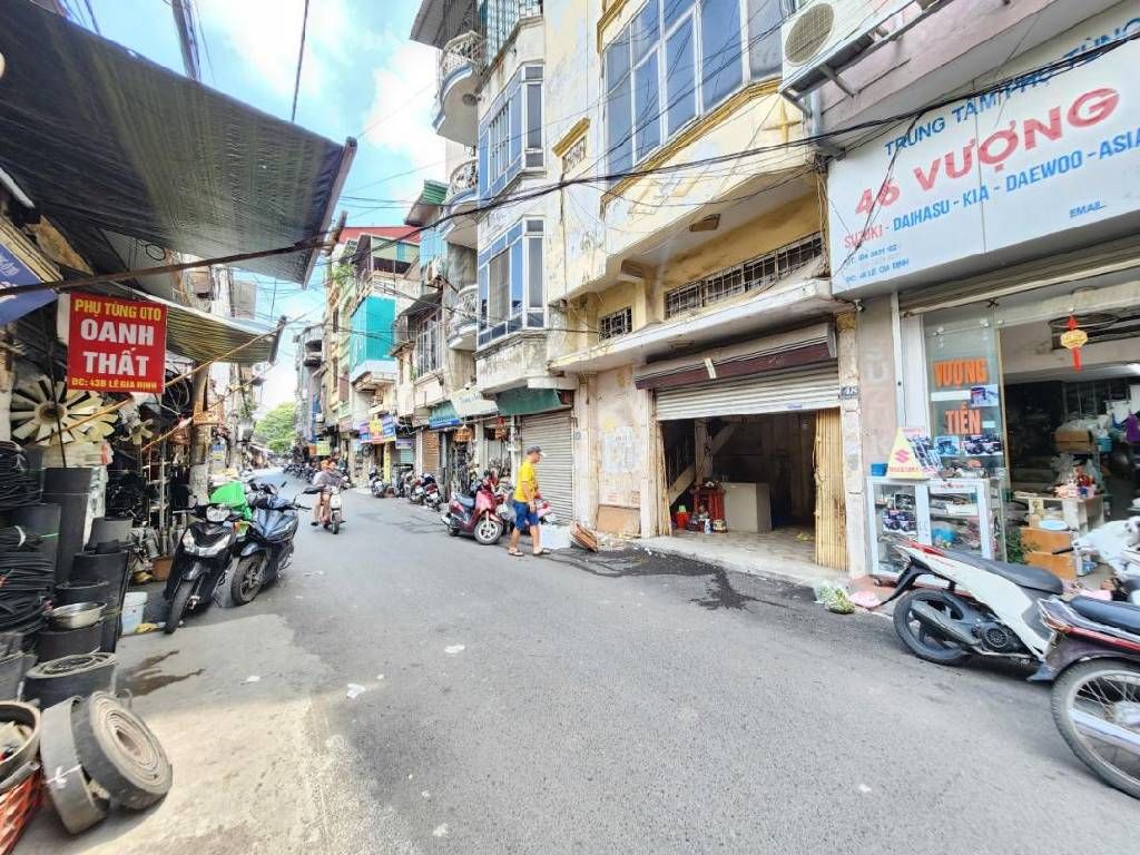 Bán nhà Lê Gia Đỉnh - diện tích 27m2 4 tầng - Mặt phố kinh doanh đỉnh - giá 8 tỷ
