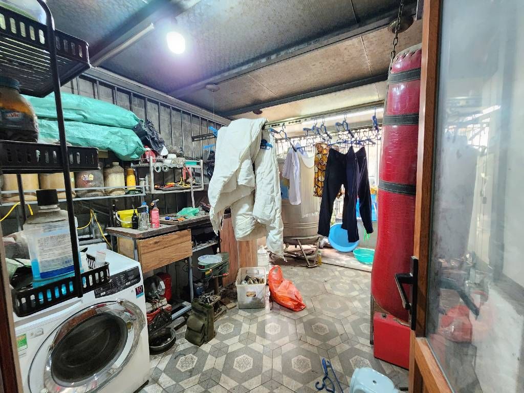 Bán nhà Trương Định - diện tích 29m2 4 tầng - Gần phố - giá 4,75 tỷ