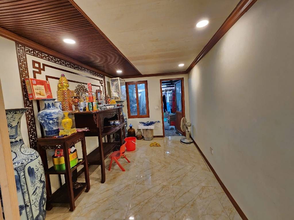 Bán nhà Trương Định - diện tích 29m2 4 tầng - Gần phố - giá 4,75 tỷ