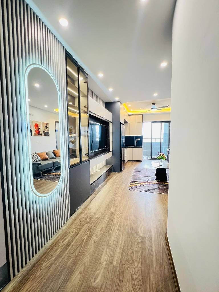 Bán nhà Lĩnh Nam - diện tích 67m2 15 tầng - Căn hộ 3 phòng ngủ - giá 5,7 tỷ