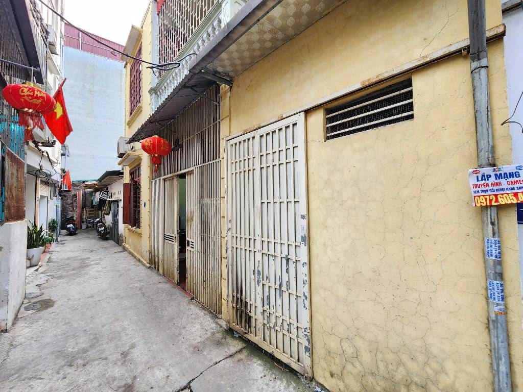 Bán nhà Giáp Nhị - diện tích 56m2 2 tầng - ô tô lùi cửa - giá 10,2 tỷ