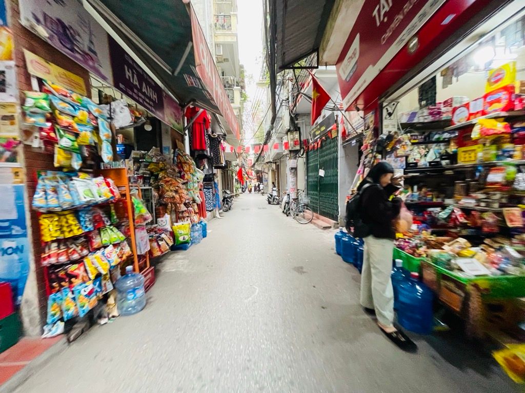 Bán nhà Gốc đề - diện tích 56m2 1 tầng - Ngõ thông - giá 14 tỷ