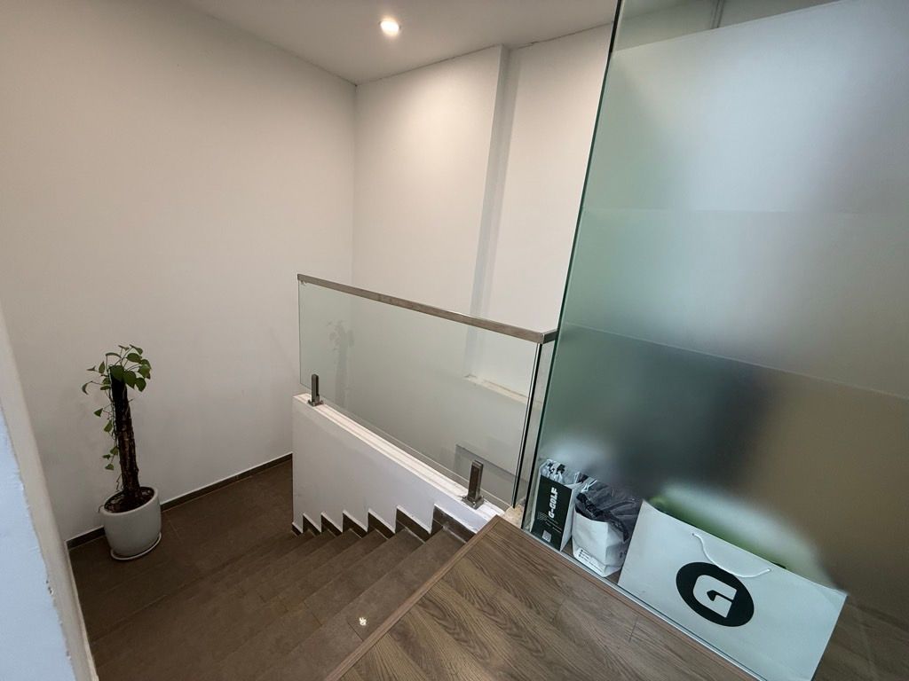 Bán nhà Minh Khai - diện tích 141m2 2 tầng - Kiot - giá 20,5 tỷ