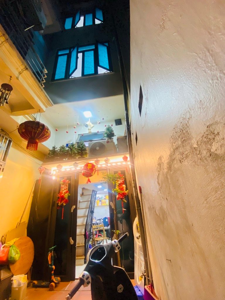 Bán nhà Bạch Mai - diện tích 13m2 5 tầng - SIÊU HIẾM NHÀ ĐẸP ĐỦ CÔNG NĂNG - giá 4,8 tỷ