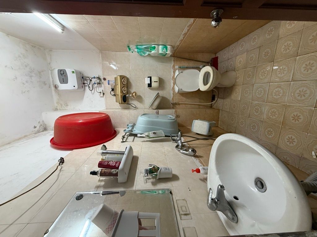 Bán nhà Lạc Trung - diện tích 60m2 4 tầng - ô tô đỗ cửa - giá 4,35 tỷ