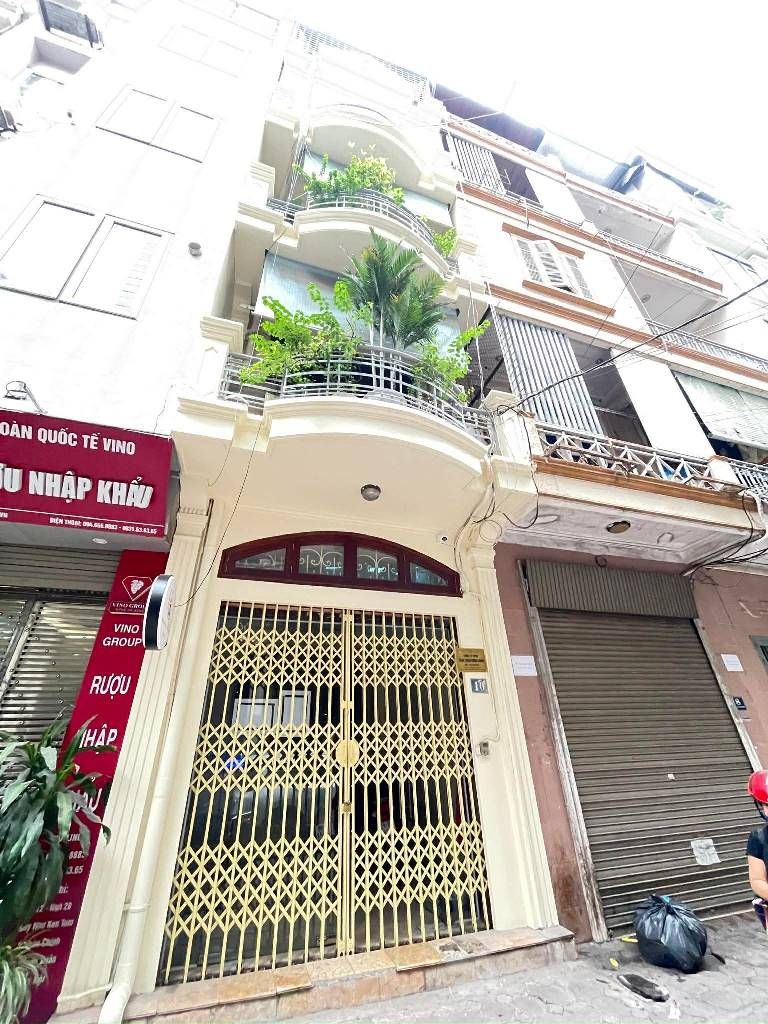Bán nhà Khuất Duy Tiến - diện tích 39m2 5 tầng - Ô TÔ TRÁNH - giá 21,5 tỷ