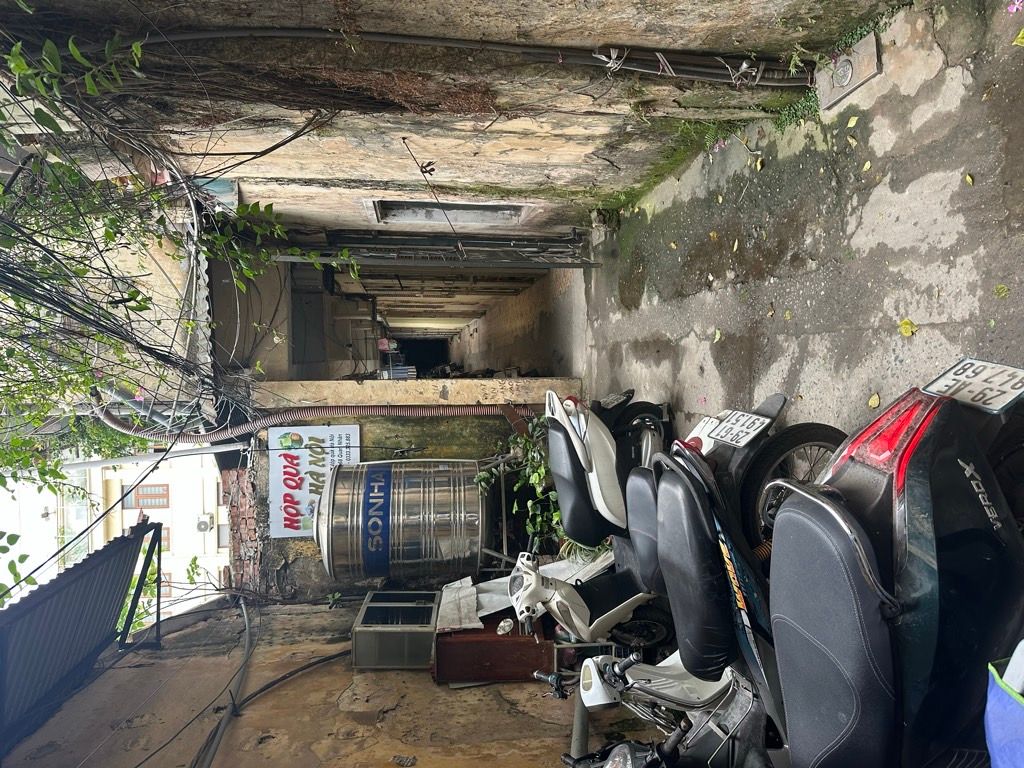 Bán nhà Quan Nhân - diện tích 30m2 1 tầng - Nhà nguyên bản, phù hợp cho gia đình trẻ - giá 3,18 tỷ