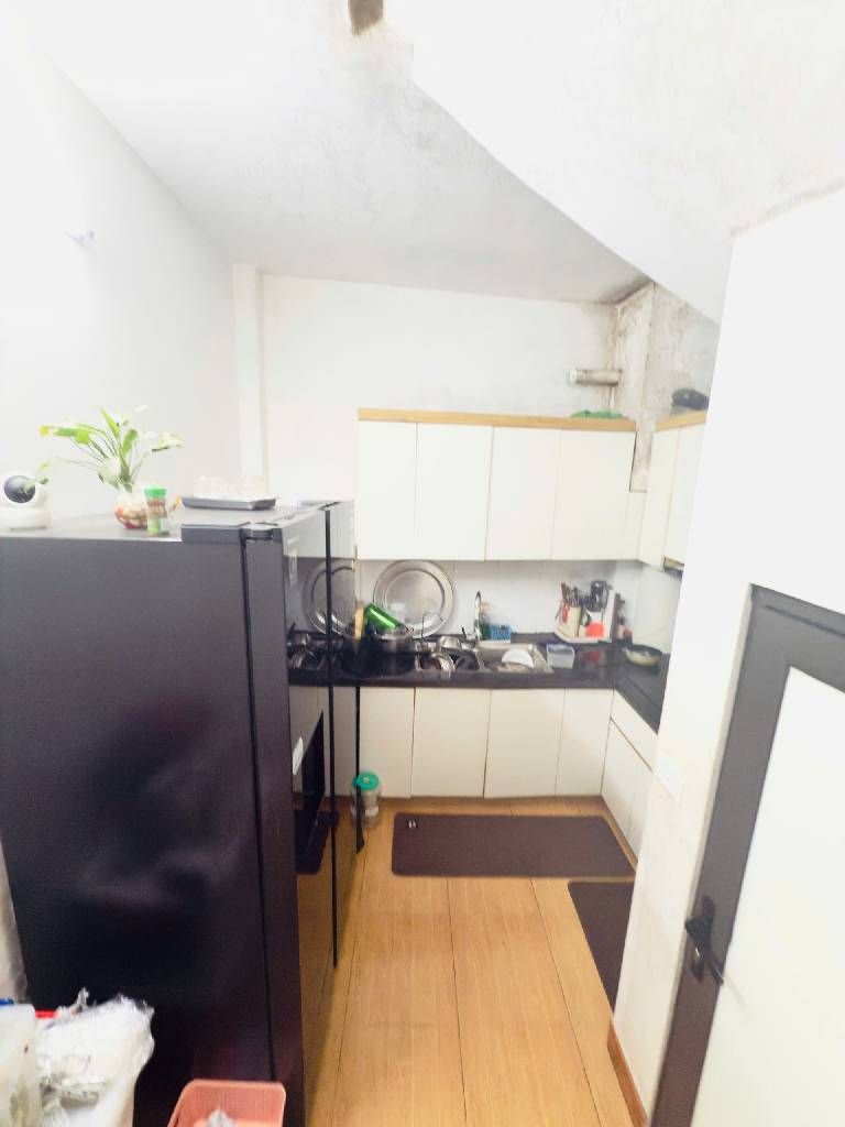 Bán nhà Nguyễn Khoái - diện tích 31.7m2 3 tầng - gần ô tô - giá 6,2 tỷ