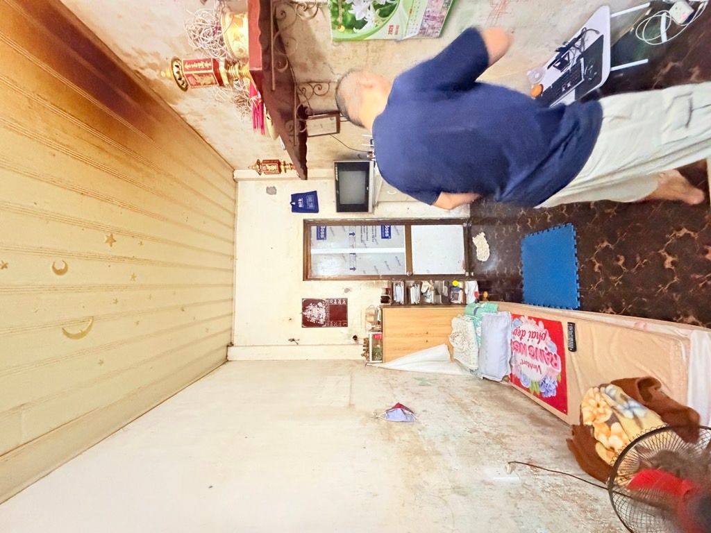 Bán nhà Đình Đông - diện tích 42,3m2 2 tầng - ô tô đỗ cửa - giá 12,6 tỷ