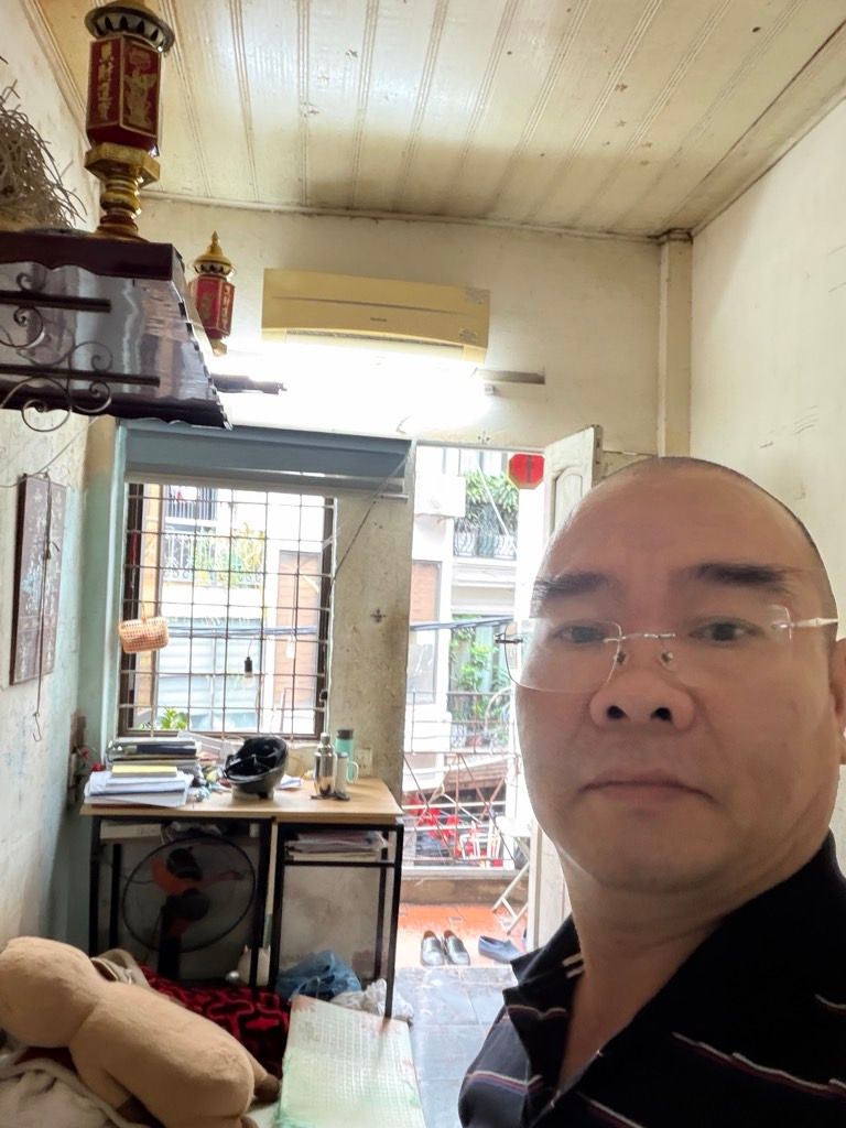 Bán nhà Đình Đông - diện tích 42,3m2 2 tầng - ô tô đỗ cửa - giá 12,6 tỷ