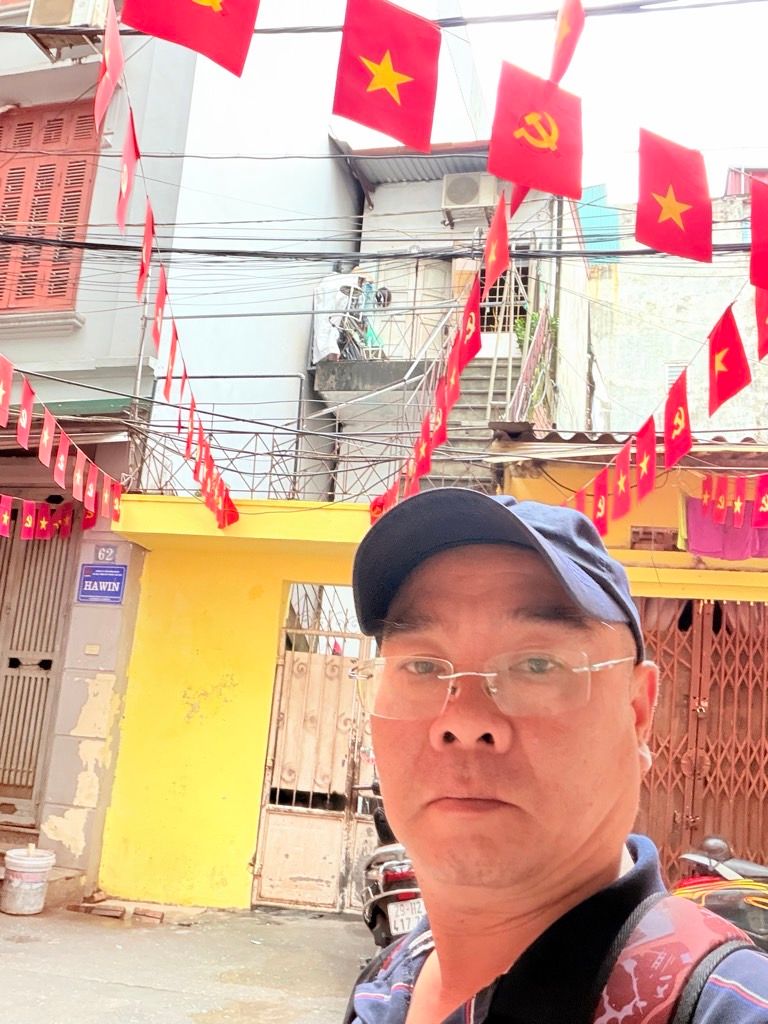 Bán nhà Đình Đông - diện tích 42,3m2 2 tầng - ô tô đỗ cửa - giá 12,6 tỷ