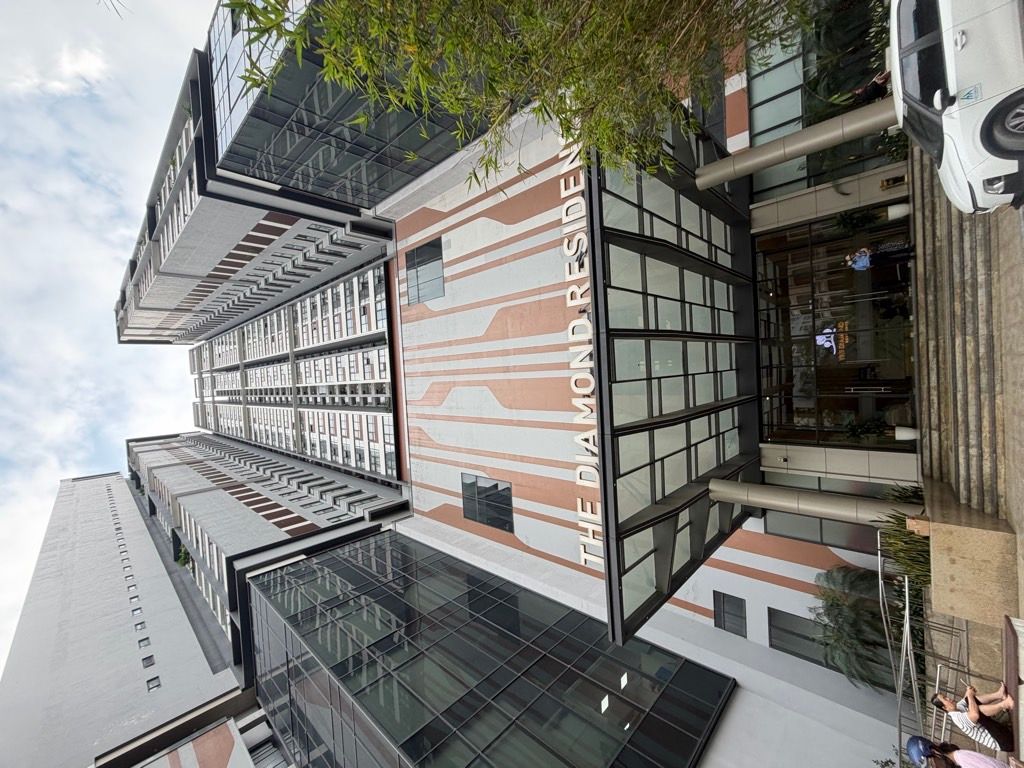 Bán nhà Lê Văn Lương - diện tích 62,4m2 1 tầng - Căn hộ cao cấp - giá 9,9 tỷ