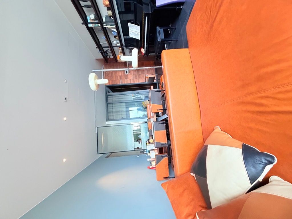 Bán nhà Lê Văn Lương - diện tích 62,4m2 1 tầng - Căn hộ cao cấp - giá 9,9 tỷ