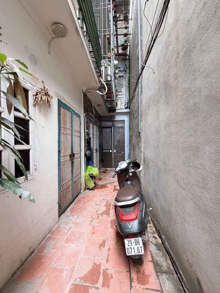 Bán nhà Định Công Thượng - diện tích 34m2 4 tầng - gần ô tô - giá 2,95 tỷ