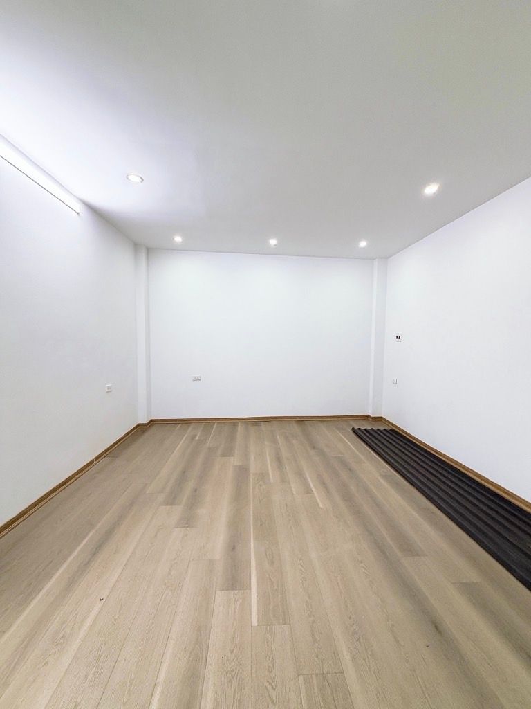 Bán nhà Định Công Thượng - diện tích 34m2 4 tầng - gần ô tô - giá 2,95 tỷ