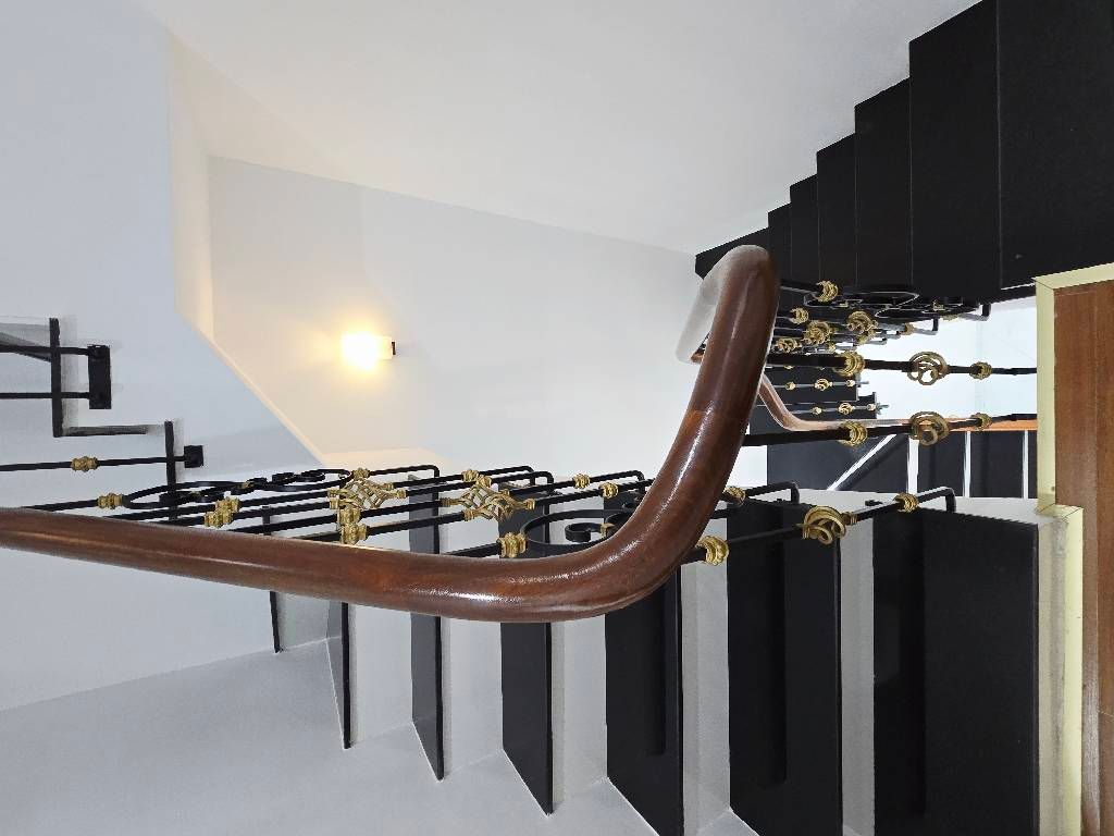 Bán nhà Quan Nhân - diện tích 32,7m2 4 tầng - 2 mặt thoáng - giá 7,9 tỷ