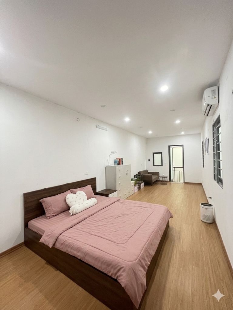 Bán nhà Kim Ngưu - diện tích 80m2 2 tầng - ô tô đỗ cửa - giá 4,8 tỷ