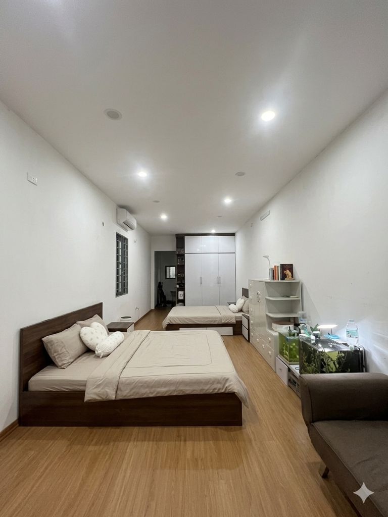 Bán nhà Kim Ngưu - diện tích 80m2 2 tầng - ô tô đỗ cửa - giá 4,8 tỷ