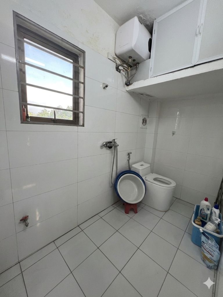 Bán nhà Kim Ngưu - diện tích 80m2 2 tầng - ô tô đỗ cửa - giá 4,8 tỷ