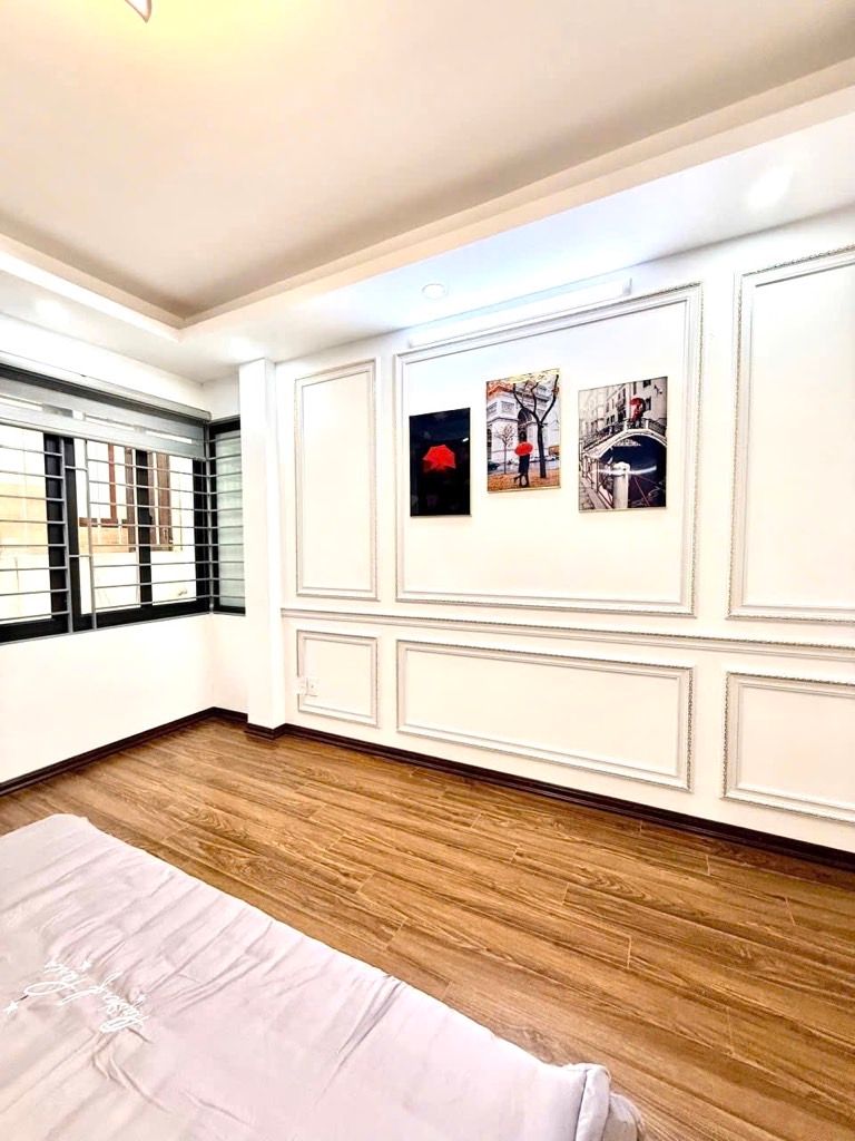 Bán nhà Vĩnh Hưng - diện tích 30m2 5 tầng - nhà đẹp hiếm có - giá 6,8 tỷ