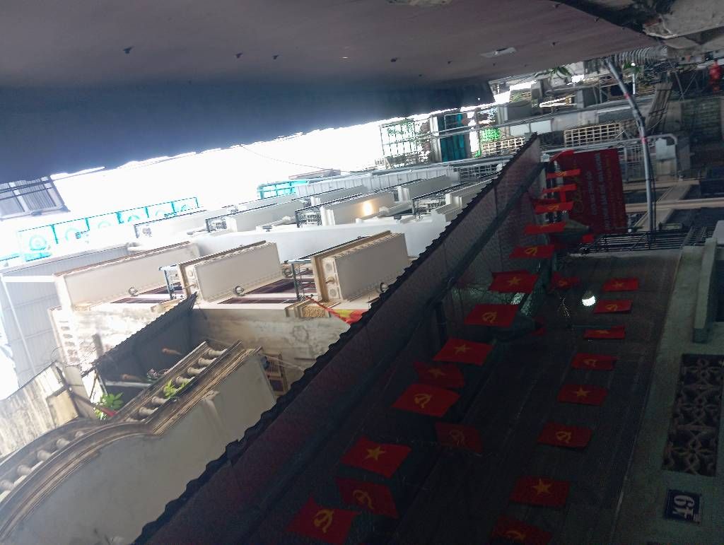 Bán nhà Thịnh Hào - diện tích 84m2 3 tầng - Ô tô đỗ cách nhà 40m - giá 22,2 tỷ